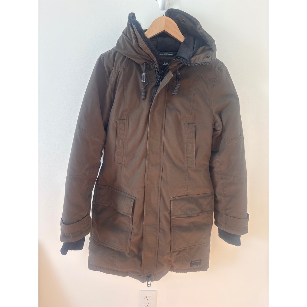 Aritzia TNA Golden Bancroft‎ Parka size Medium
